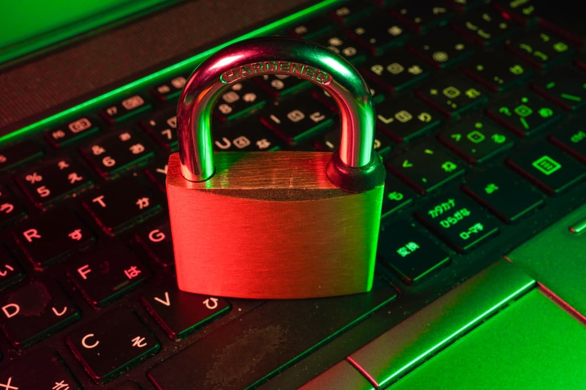 Trilha L1 a L4 e prontidão ISO 27001